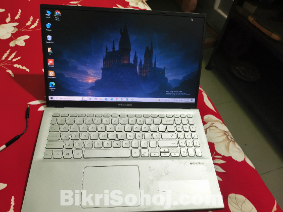 Asus Vivobook 15 i3 7th gen laptop